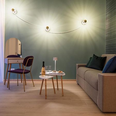 Gigi Suites&Apartments Стреза Экстерьер фото