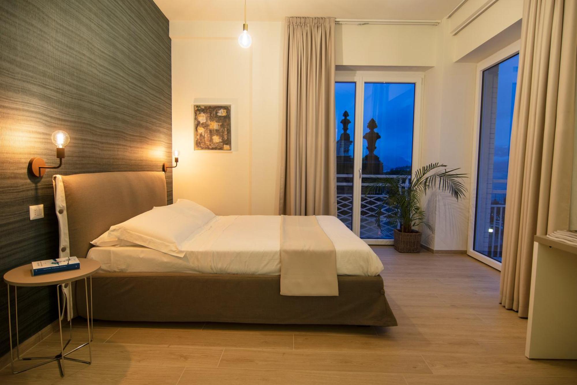 Gigi Suites&Apartments Стреза Экстерьер фото